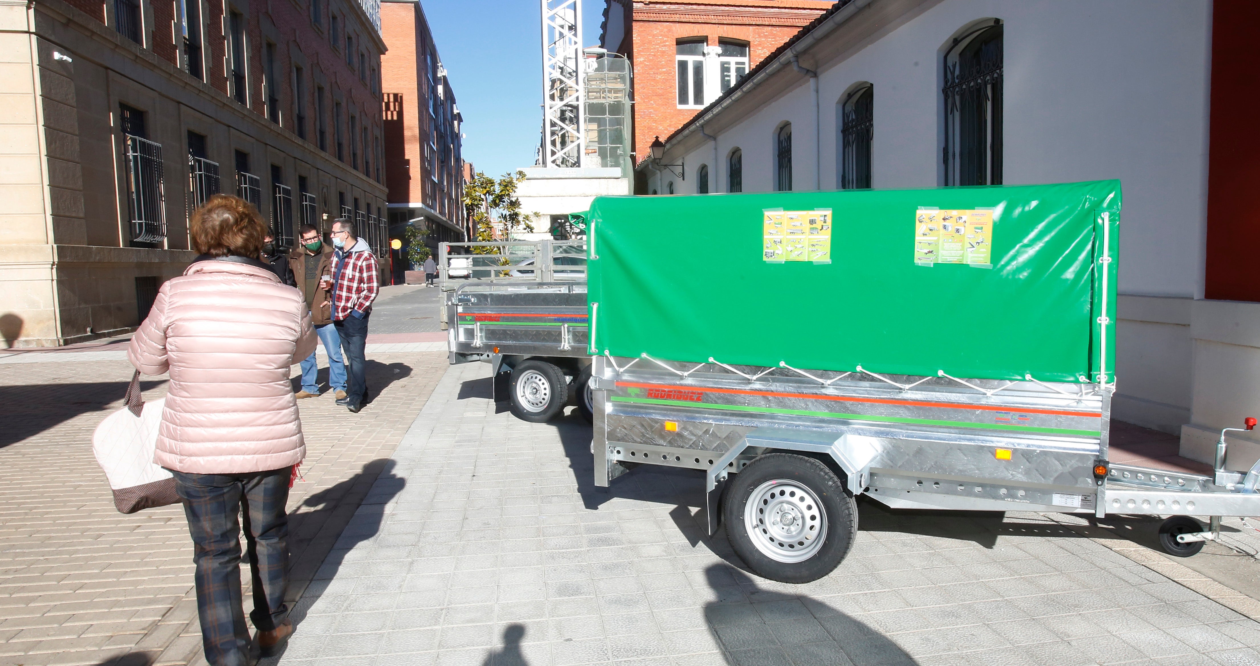 Inauguración de la III Feria de Apicultura en Palencia