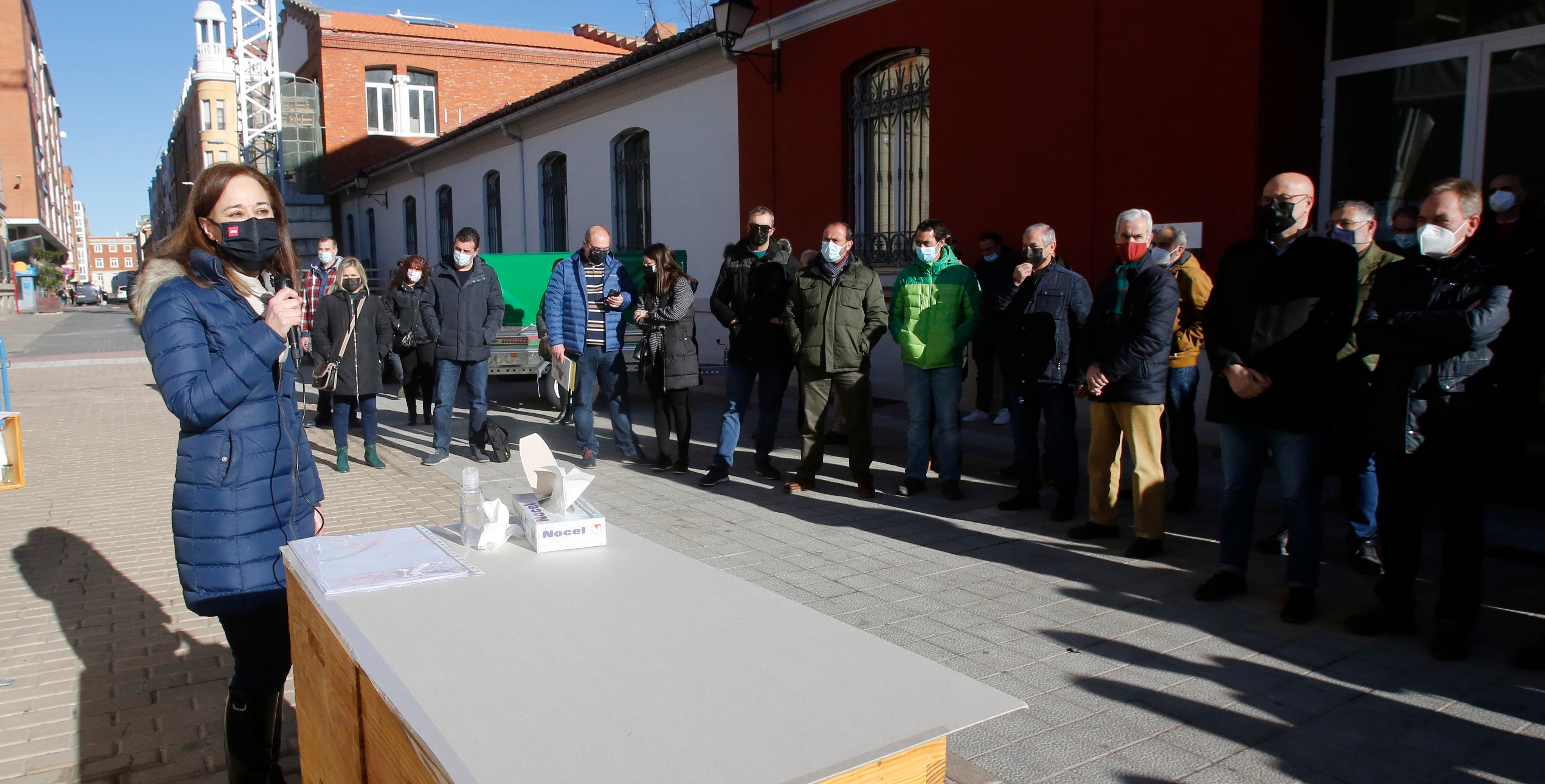 Inauguración de la III Feria de Apicultura en Palencia