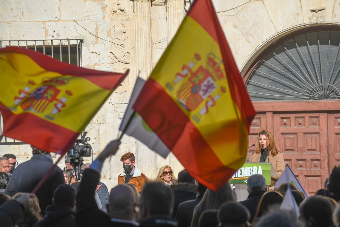 Fotos: Mitin de Vox en Valladolid con la diputada Macarena Olona