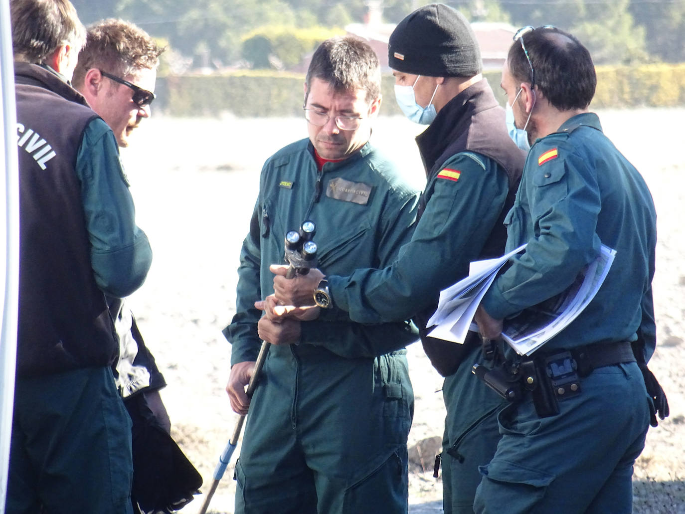 Fotos: Los Geas y guías caninos buscan a Esther López en pozos de Traspinedo