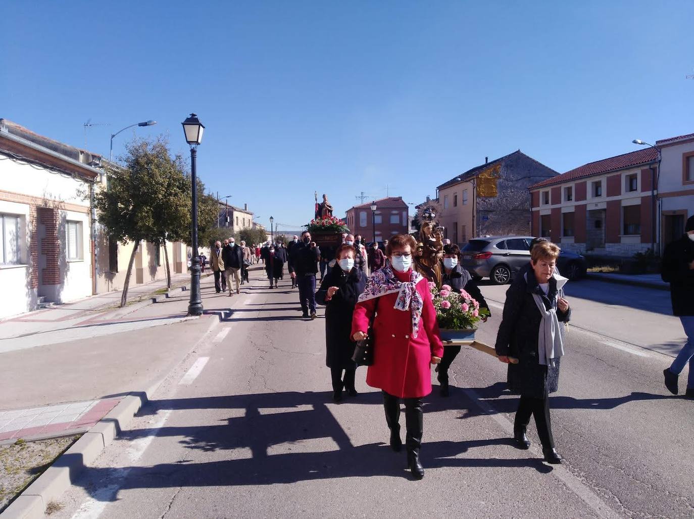 Fotos: Megeces festeja a la Virgen de las Candelas y San Blas