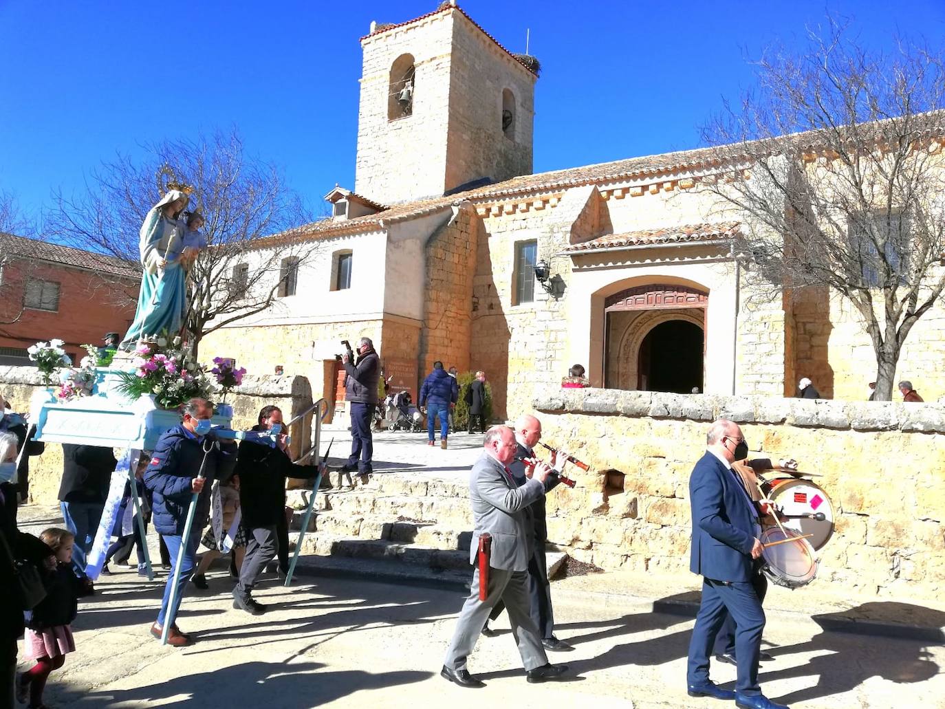 Fotos: Procesión de la Virgen de las Candelas en Tordehumos