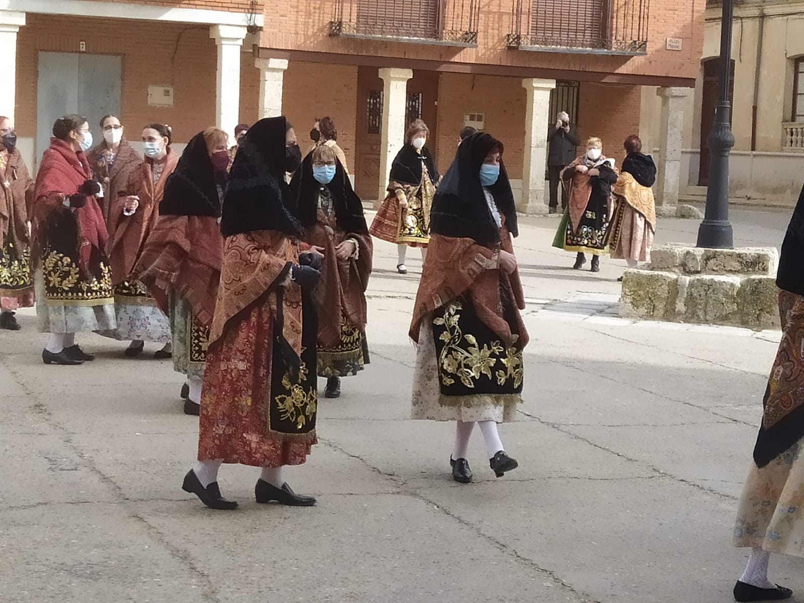 Fotos: Bailes de Santa Águeda en Tiedra