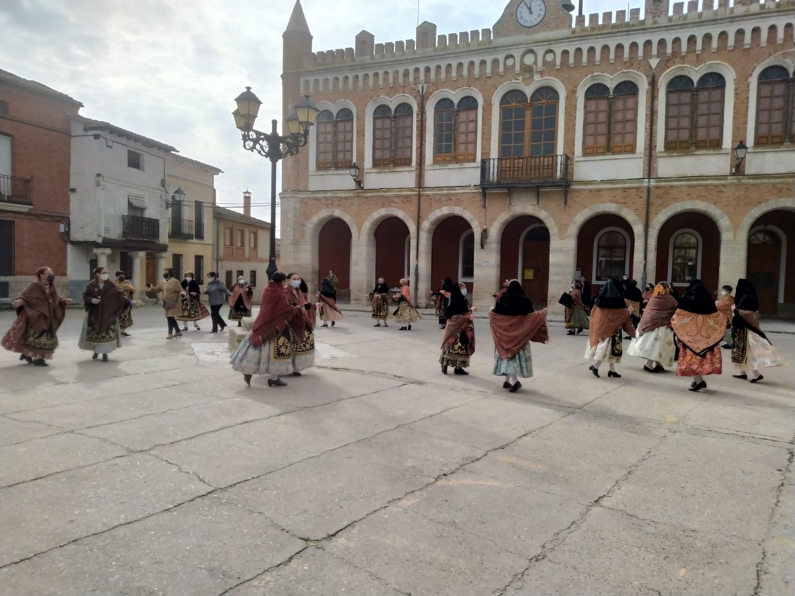 Fotos: Bailes de Santa Águeda en Tiedra
