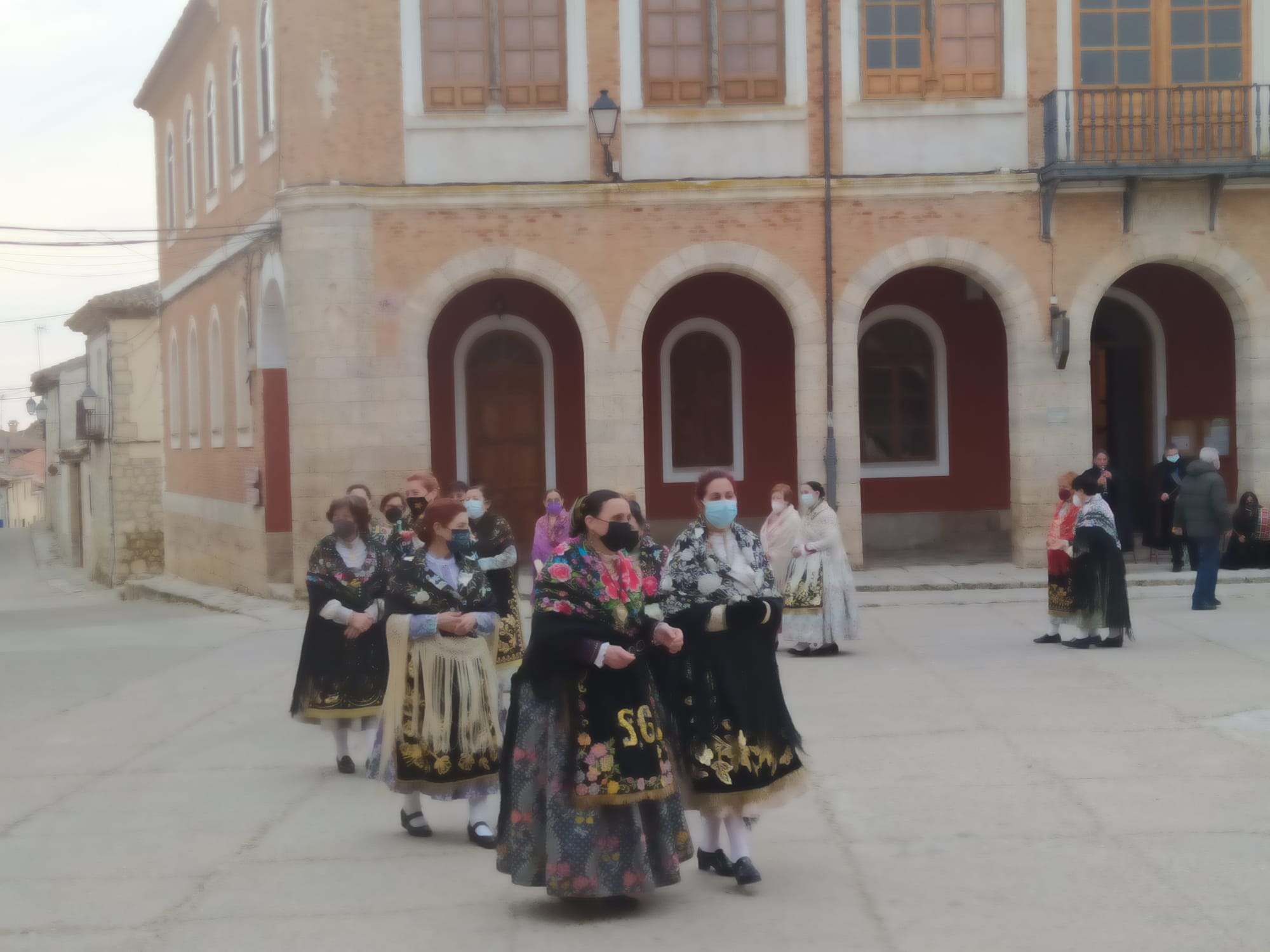 Fotos: Bailes de Santa Águeda en Tiedra