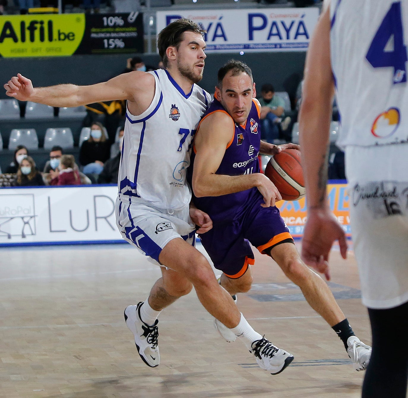 EasyCharger Palencia Baloncesto 68 - 57 C.B Almansa