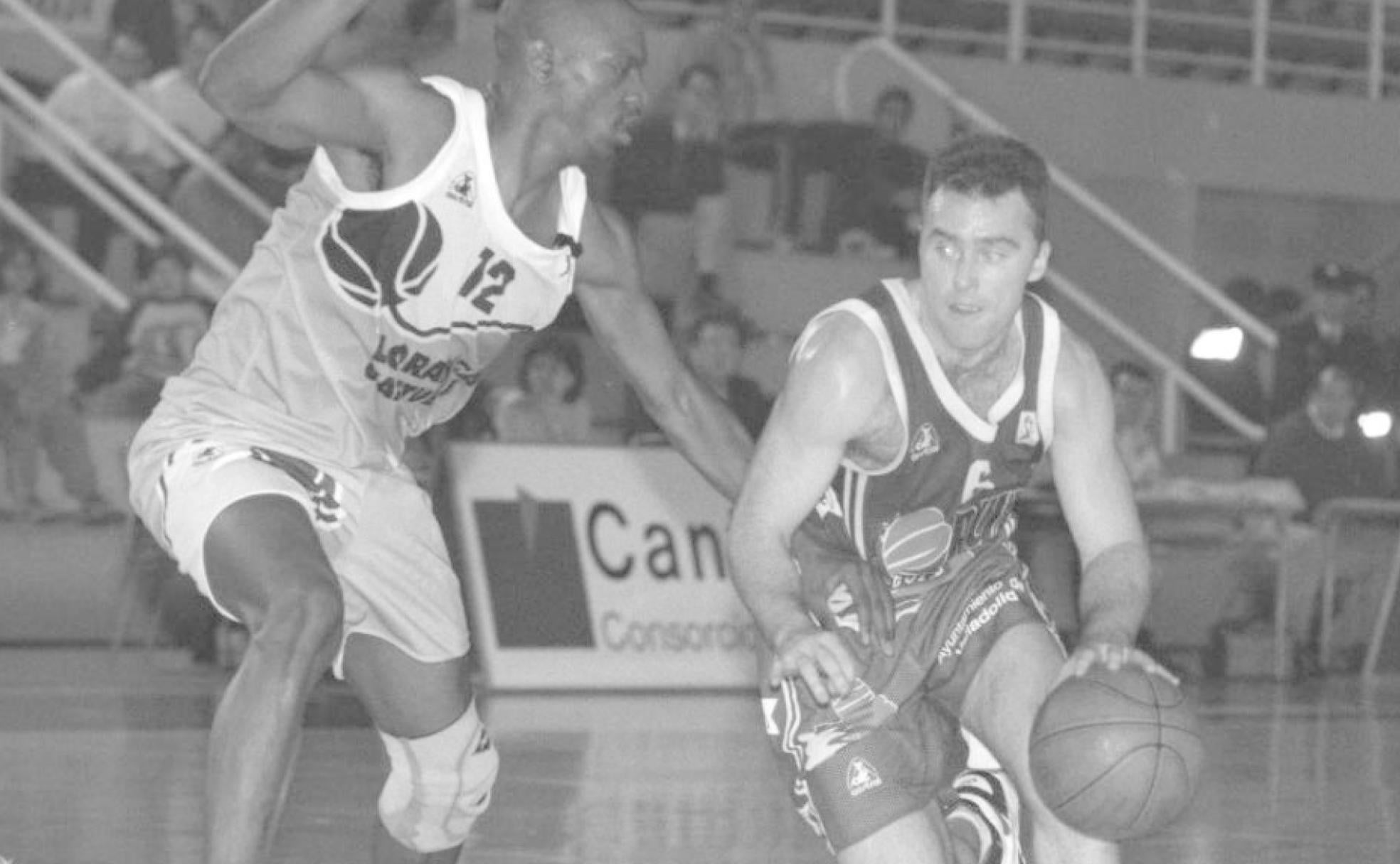 Mike Hansen en un partido ante el Fuenlabrada 