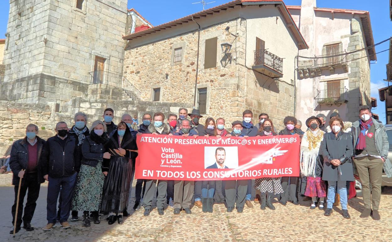 Juana López defiende la lucha contra la desigualdad y la despoblación en la Sierra de Francia