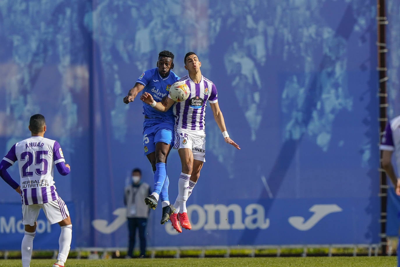 Fotos: Empate del Real Valladolid ante el Fuenlabrada (1/2)