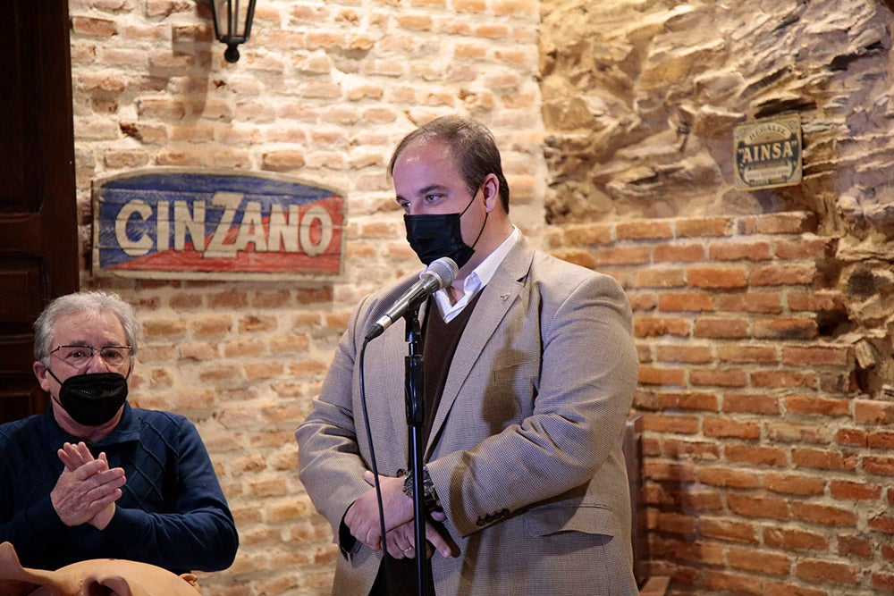 La exposición de enseres típicos y el pregón-homenaje inauguran las XXXVI Jornadas de la Matanza Típica de Guijuelo