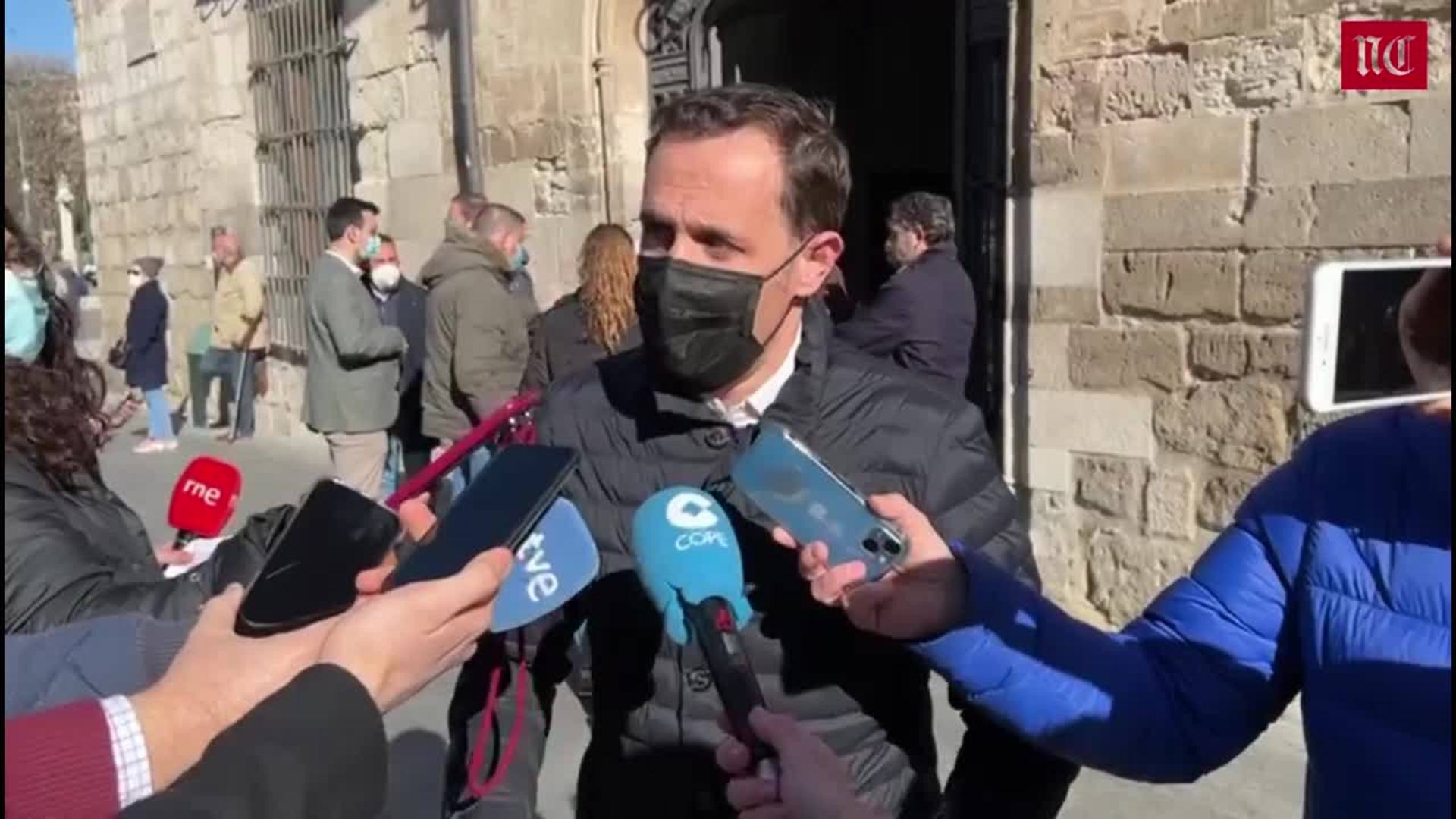 Minuto de silencio en la Diputación de Valladolid por la muerte de Esther López