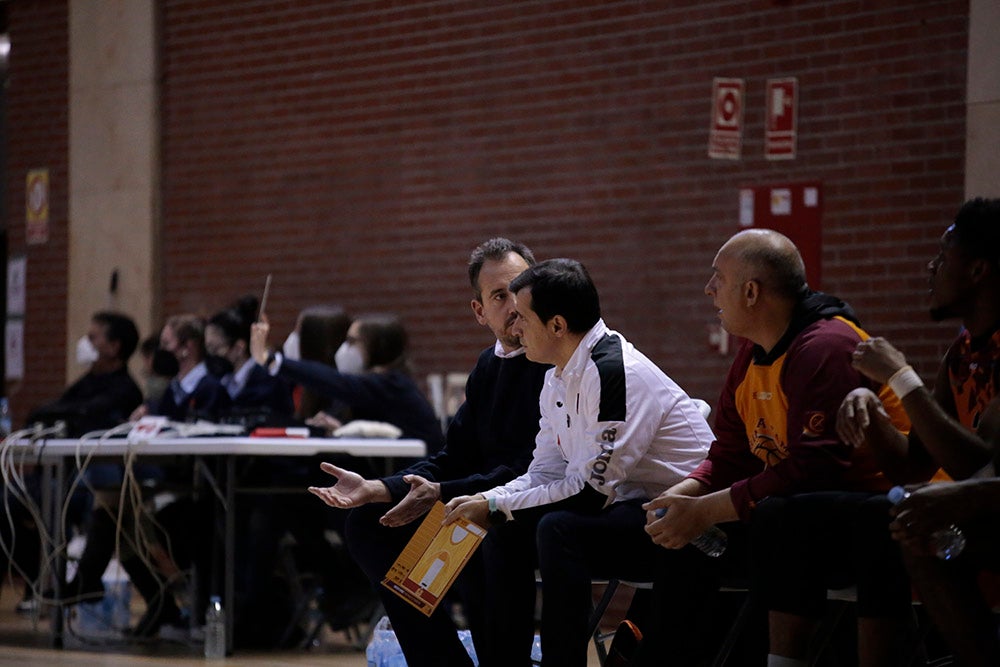 Un Aquimisa Carbajosa sin defensa ni rebote sigue hundiéndose un poco más en la tabla (73-81)