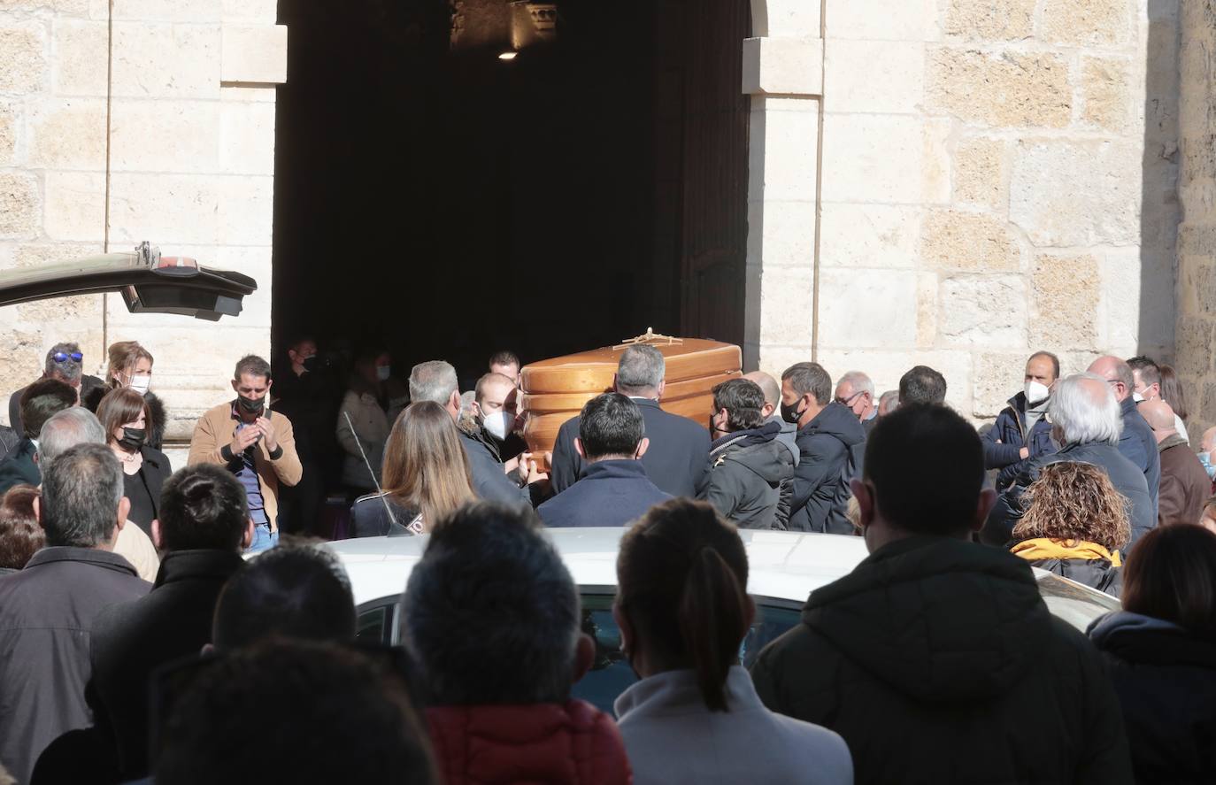 Funeral de Esther López en Traspinedo. 