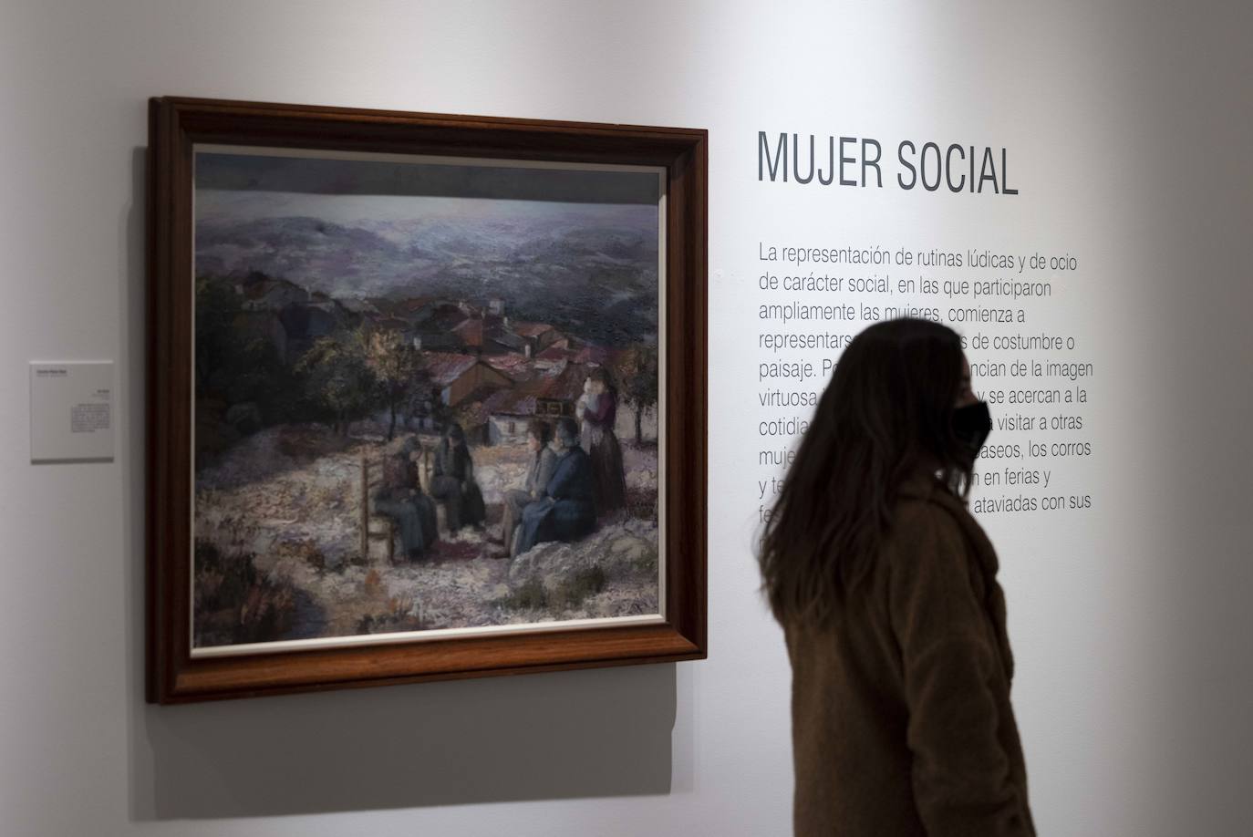 Varios momentos en la exposición 'Femenino rural', en la sala de la Pasión. 