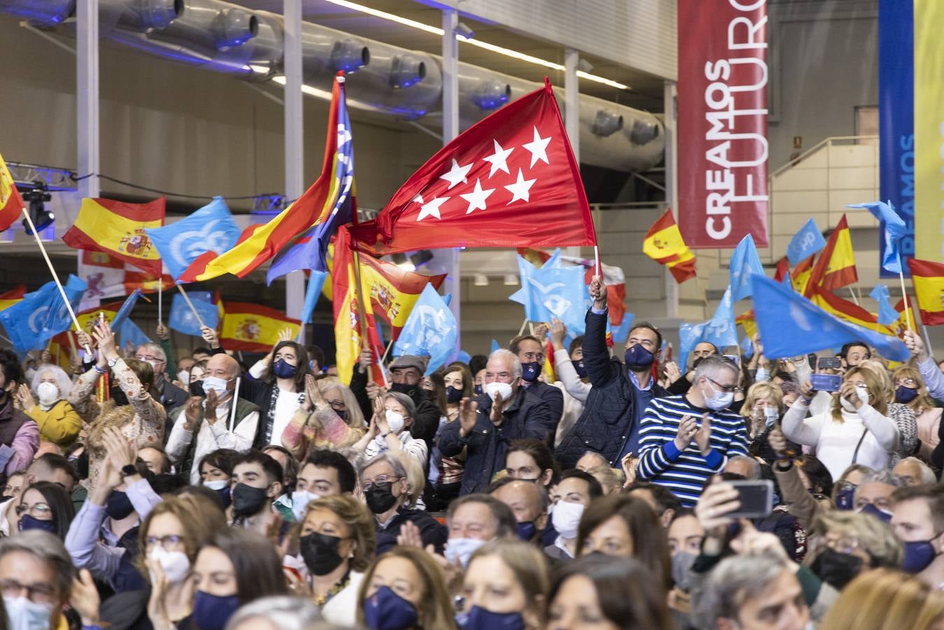 Fotos: Acto cierre de campaña del PP en Valladolid