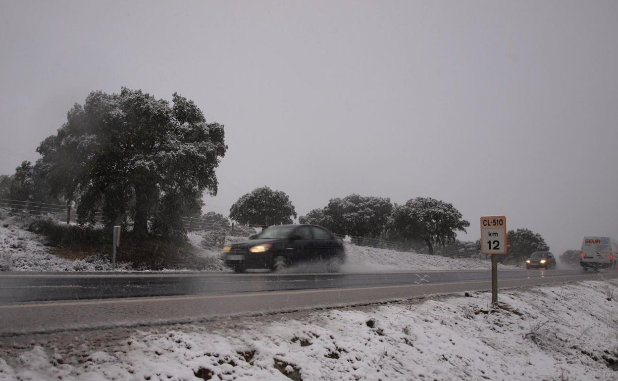 Carretera Salamanca-Alba de Tormes (CL-510). 