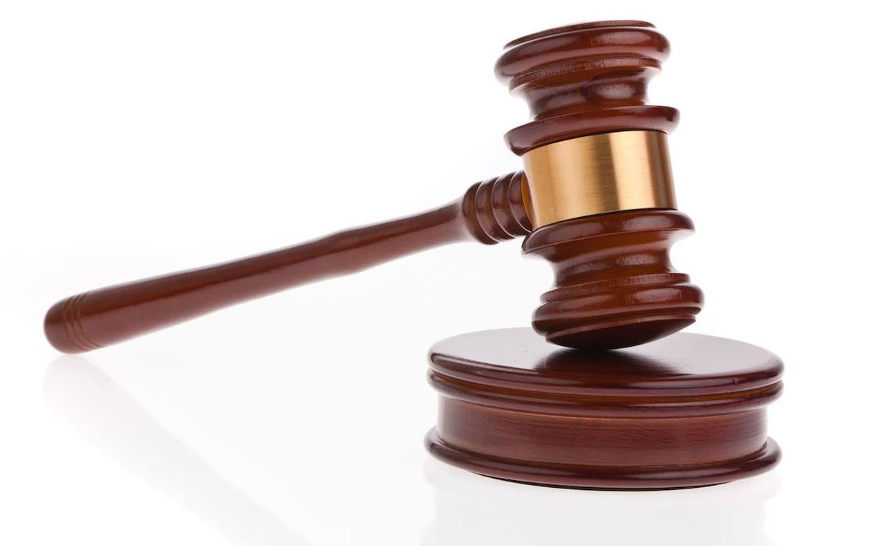 Se enfrenta a dos años de inhabilitación por cazar un corzo en un coto de Nestar