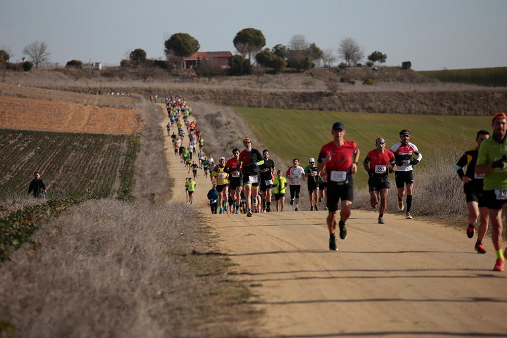 Manuel Vicente Tejedor y Verónica Sánchez culminaron sus correspondientes triunfos en la Liga de Cross imponiéndose en la última jornada en Cabrerizos