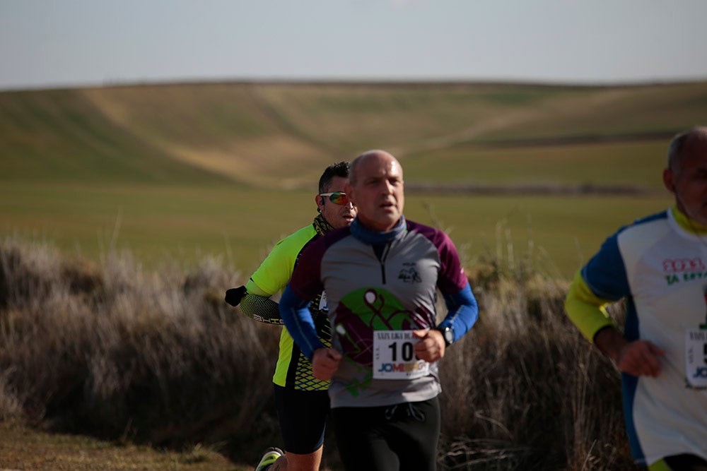 Manuel Vicente Tejedor y Verónica Sánchez culminaron sus correspondientes triunfos en la Liga de Cross imponiéndose en la última jornada en Cabrerizos