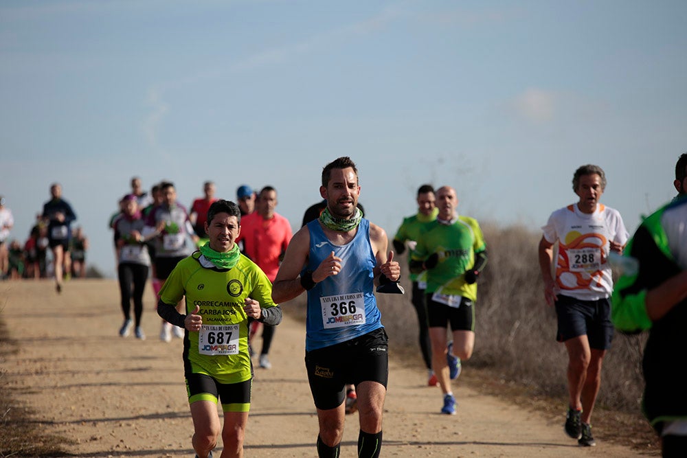 Manuel Vicente Tejedor y Verónica Sánchez culminaron sus correspondientes triunfos en la Liga de Cross imponiéndose en la última jornada en Cabrerizos