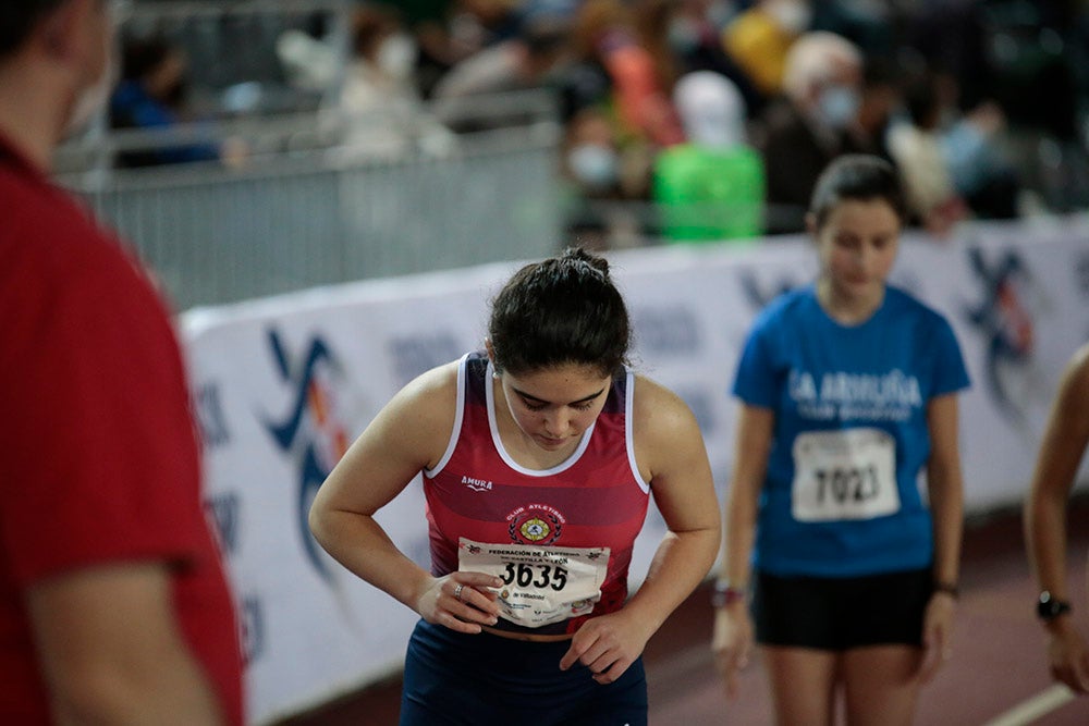 Hortelano y Erta logran la mínima mundialista en 400 en Salamanca, Óscar Husillos abandona y Álvaro de Arriba se queda cerca en 800