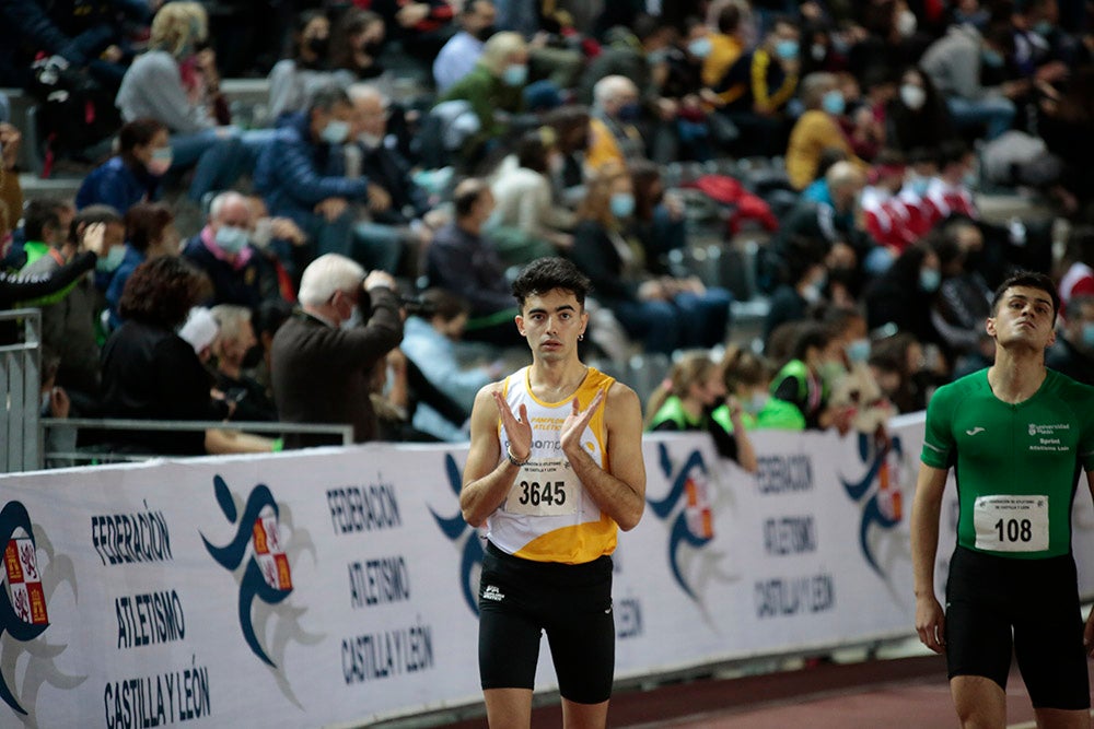 Hortelano y Erta logran la mínima mundialista en 400 en Salamanca, Óscar Husillos abandona y Álvaro de Arriba se queda cerca en 800