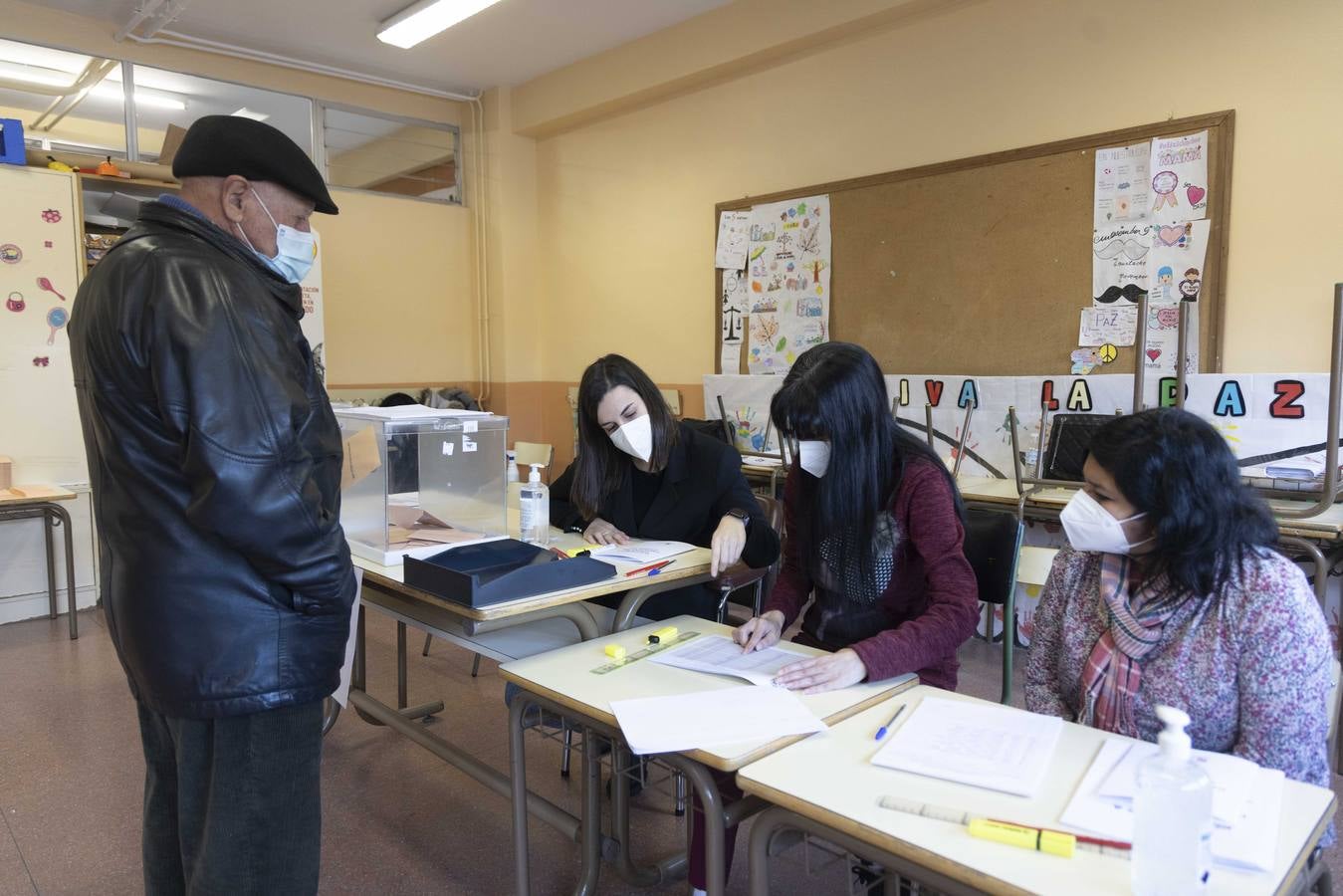 Fotos: Así ha sido la jornada electoral en Valladolid (2/2)