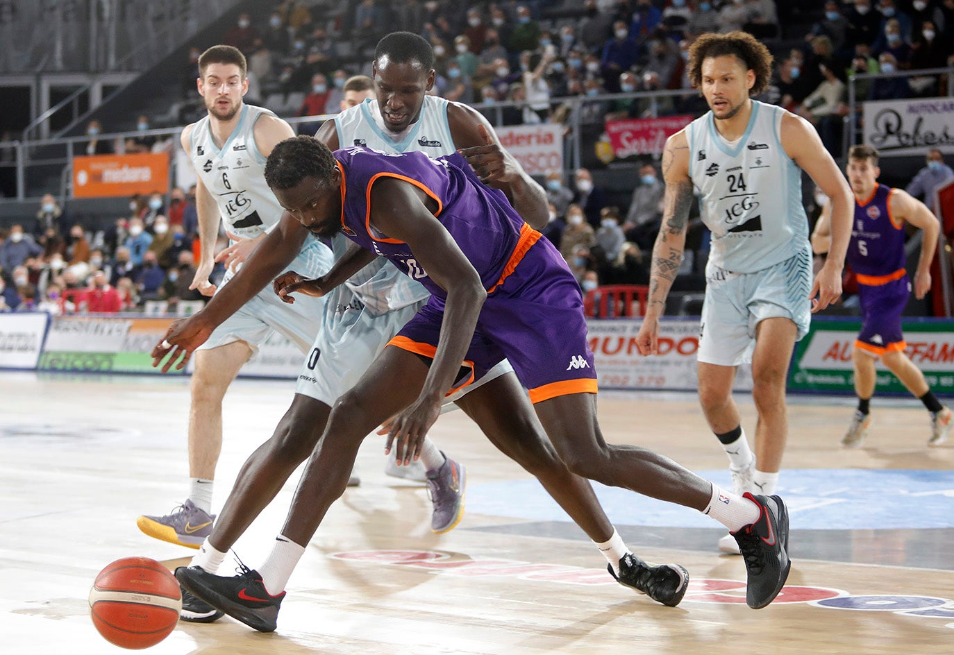 EasyCharger Palencia 62 - 63 ICG Força Lleida 