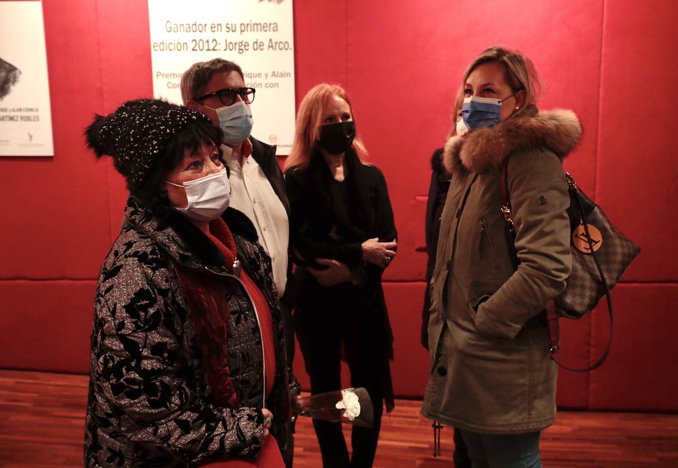 Fotos: Capilla ardiente de Juan Antonio Quintana en el Teatro Zorrilla (1/2)