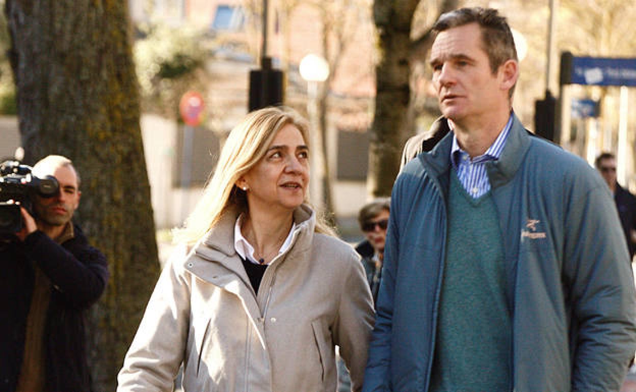 Iñaki Urdangarin junto a la infanta Cristina, en una imagen de archivo. 
