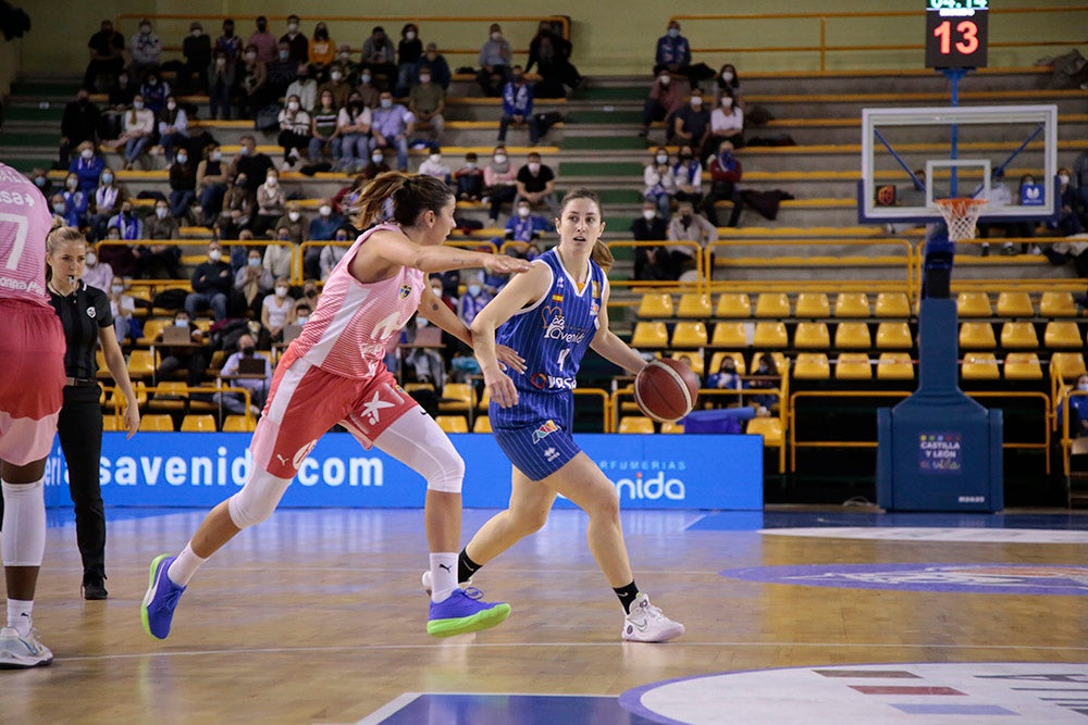 El CB Avenida sufre hasta el final ante un valiente Estudiantes (71-70)