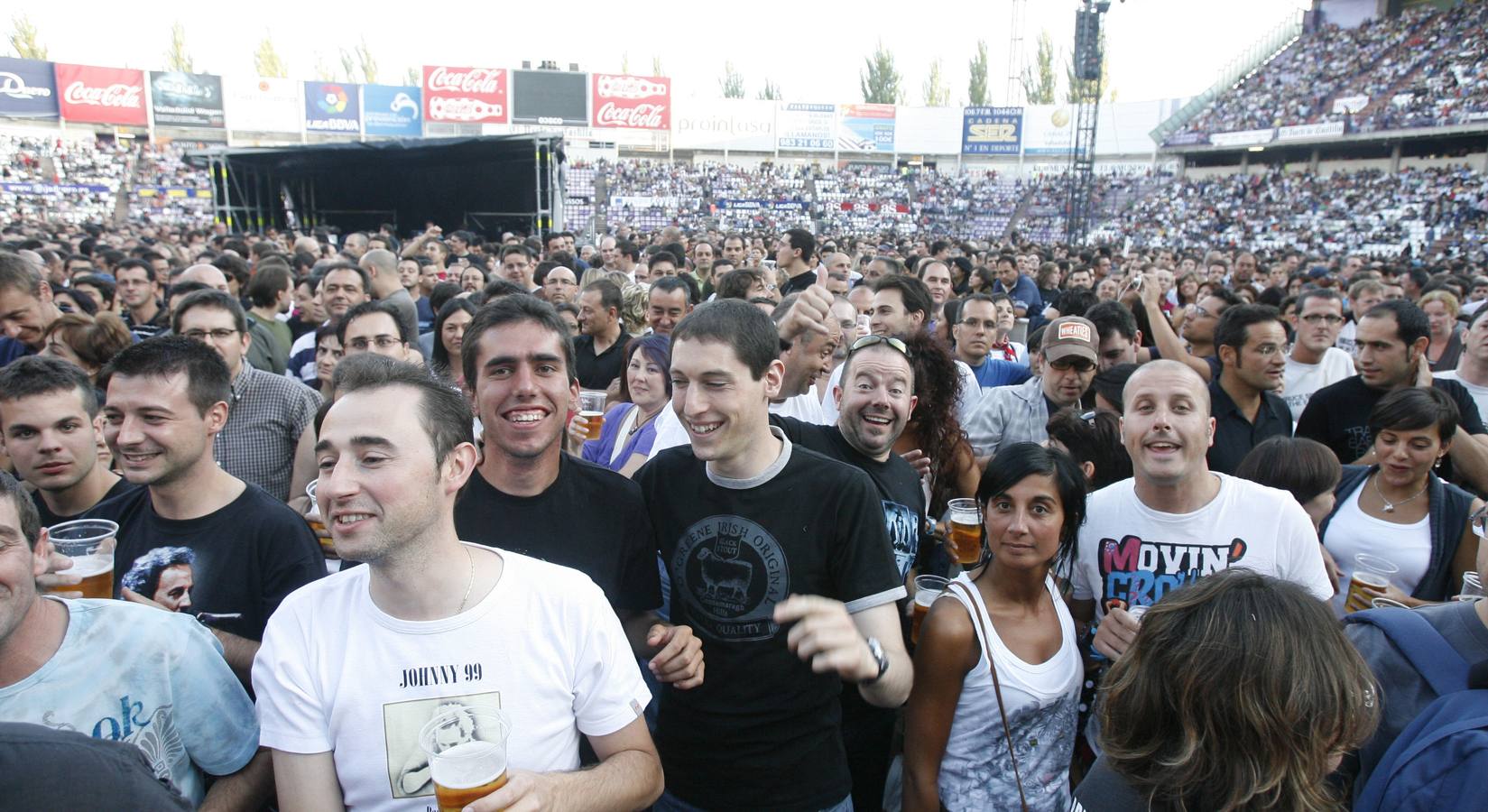 01.08.09 Público asistente al concierto de Bruce Springsteen en el estadio José Zorrilla.