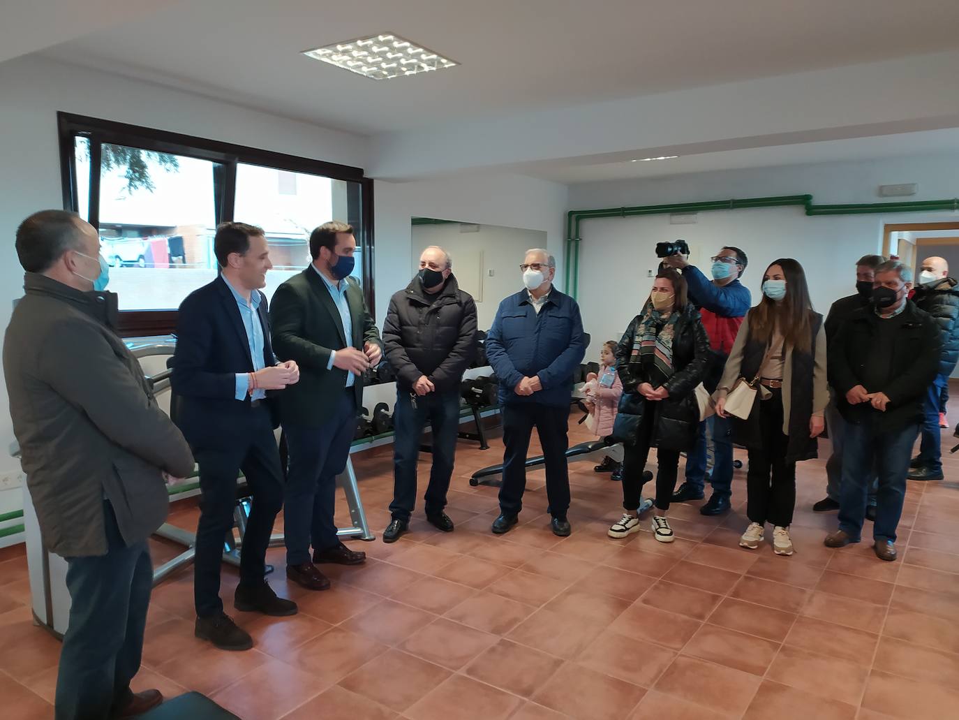 Fotos: Inauguración del gimnasio municipal de Villalón de Campos (1/2)