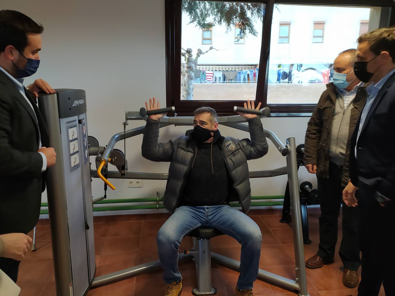 Fotos: Inauguración del gimnasio municipal de Villalón de Campos (2/2)