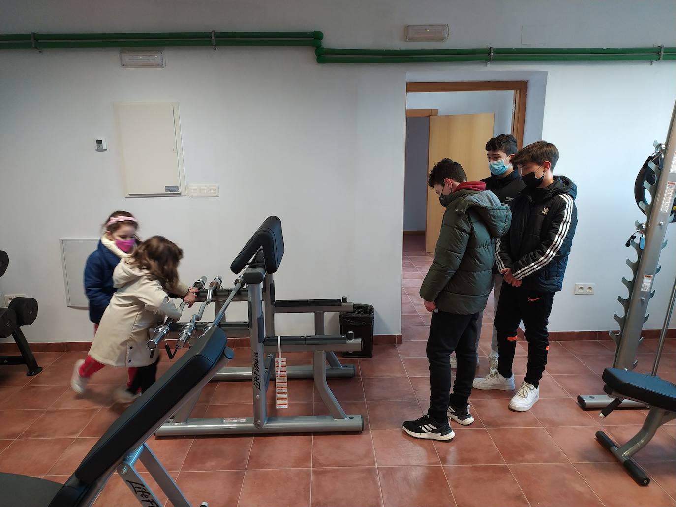 Fotos: Inauguración del gimnasio municipal de Villalón de Campos (2/2)