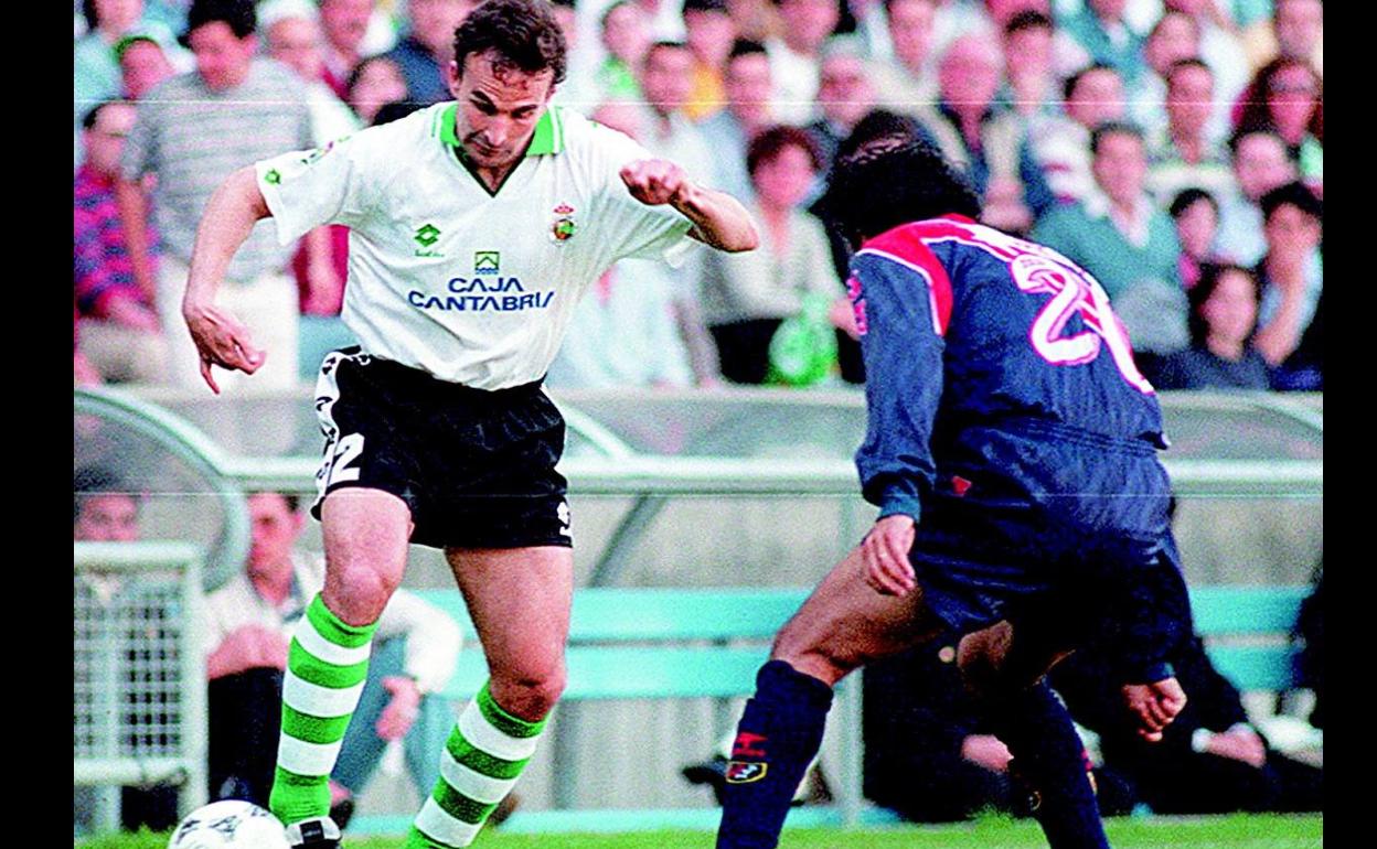 Toño Torrecilla, en su etapa en el Racing en 1996. 