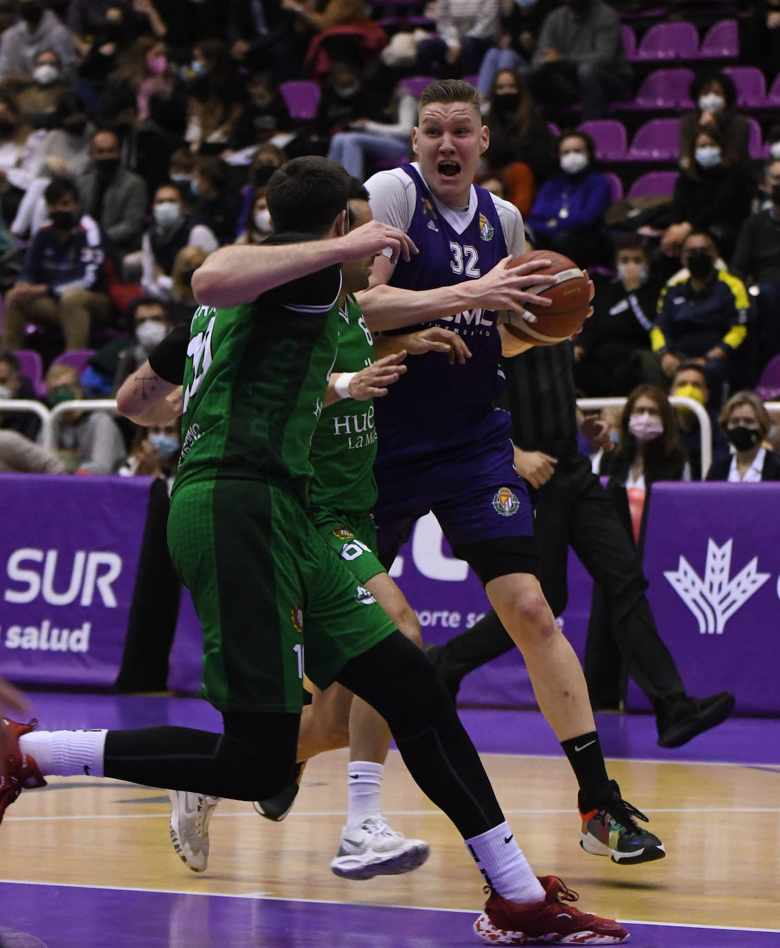 Fotos: UCMC Real Valladolid 82-69 Levitec Huesca