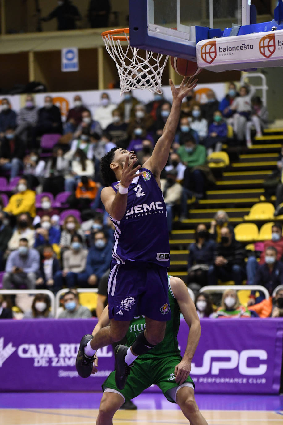 Fotos: UCMC Real Valladolid 82-69 Levitec Huesca