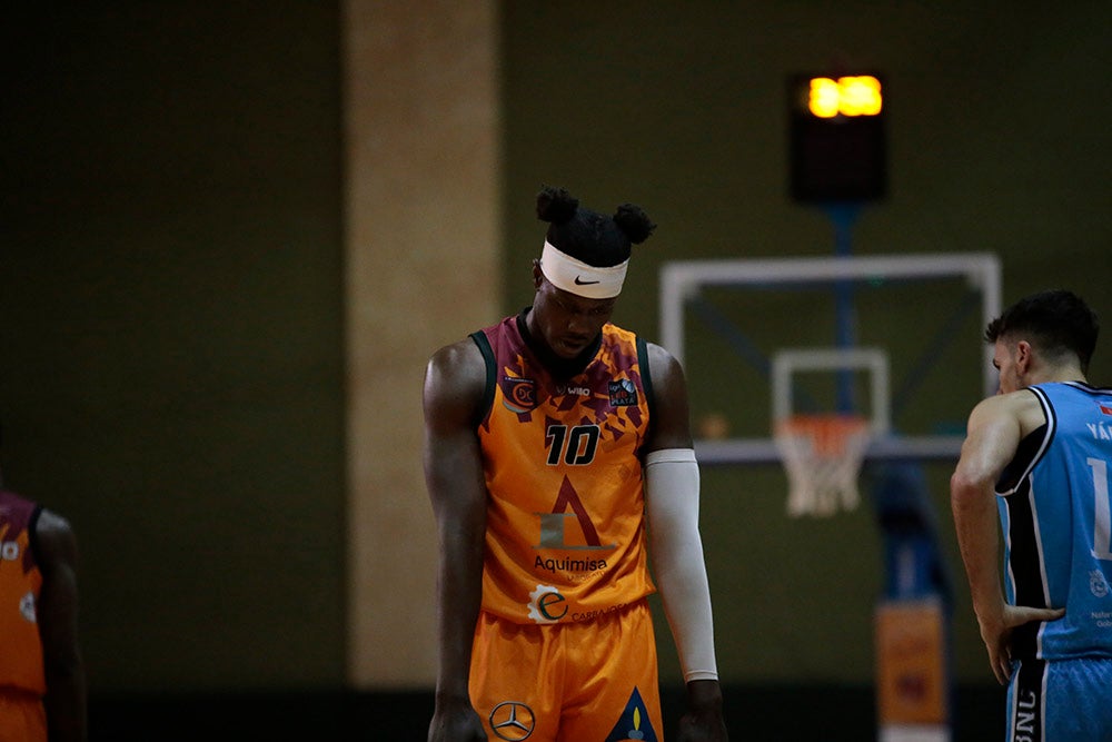 Un perdido Aquimisa Carbajosa deja su salvación pendiente de un milagro (75-90)