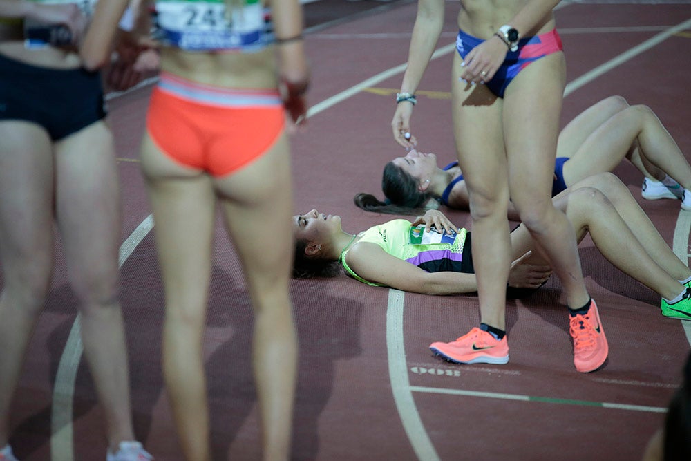 Jornada de tarde del primer día del Campeonato de España Sub 23 en Pista Cubierta con Denis Matsmouna en los 60 m y Sara Izquierdo en el 1500 
