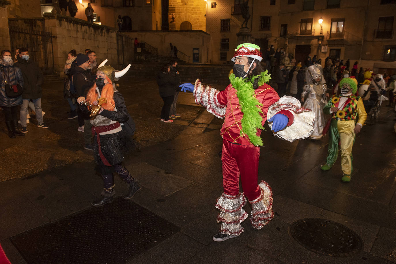 Desfile del sábado de carnaval en Segovia.