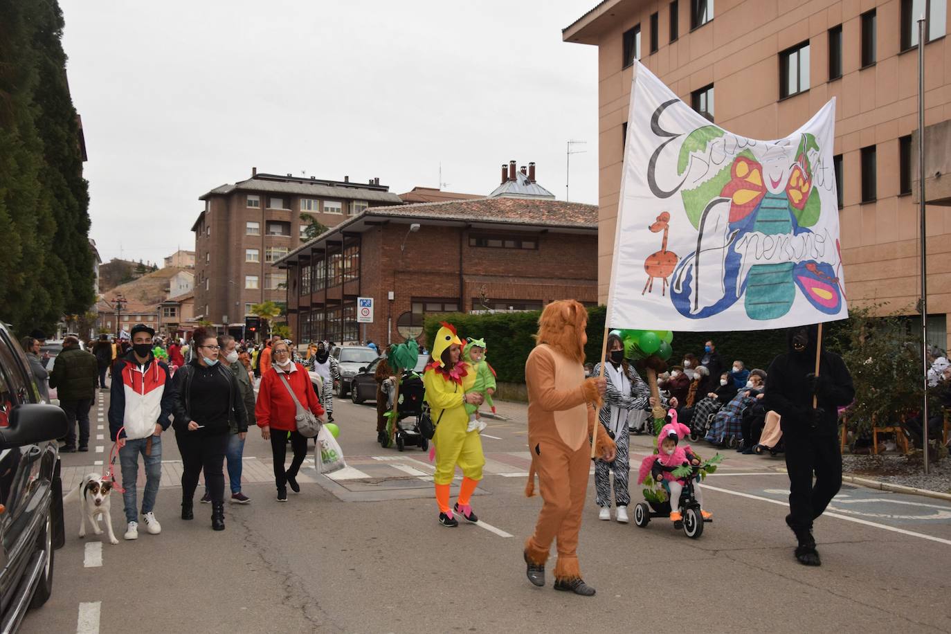 Fotos: El carnaval musical de AMGu suena en Guardo