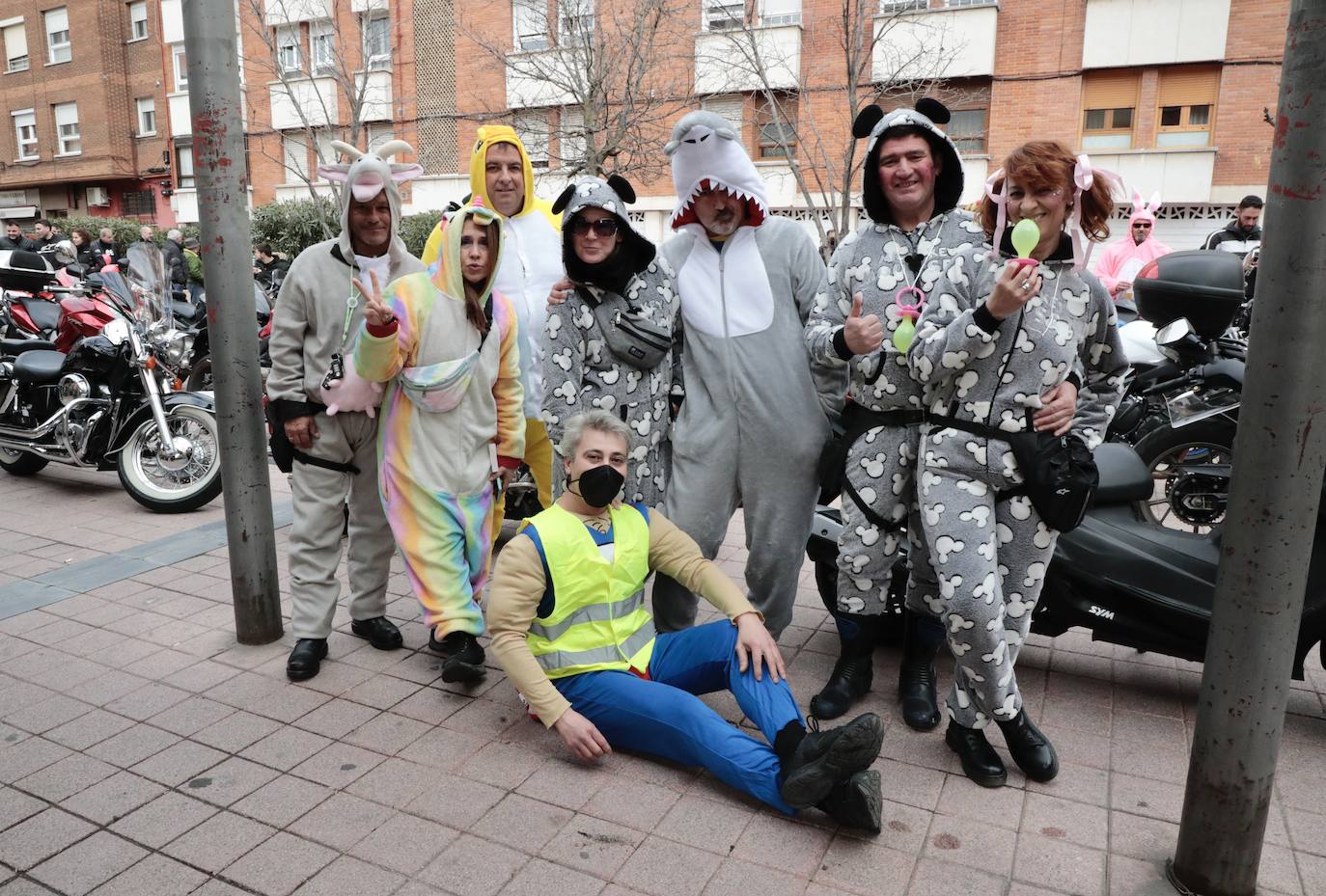 Fotos: Carnaval motero por las calles de Valladolid