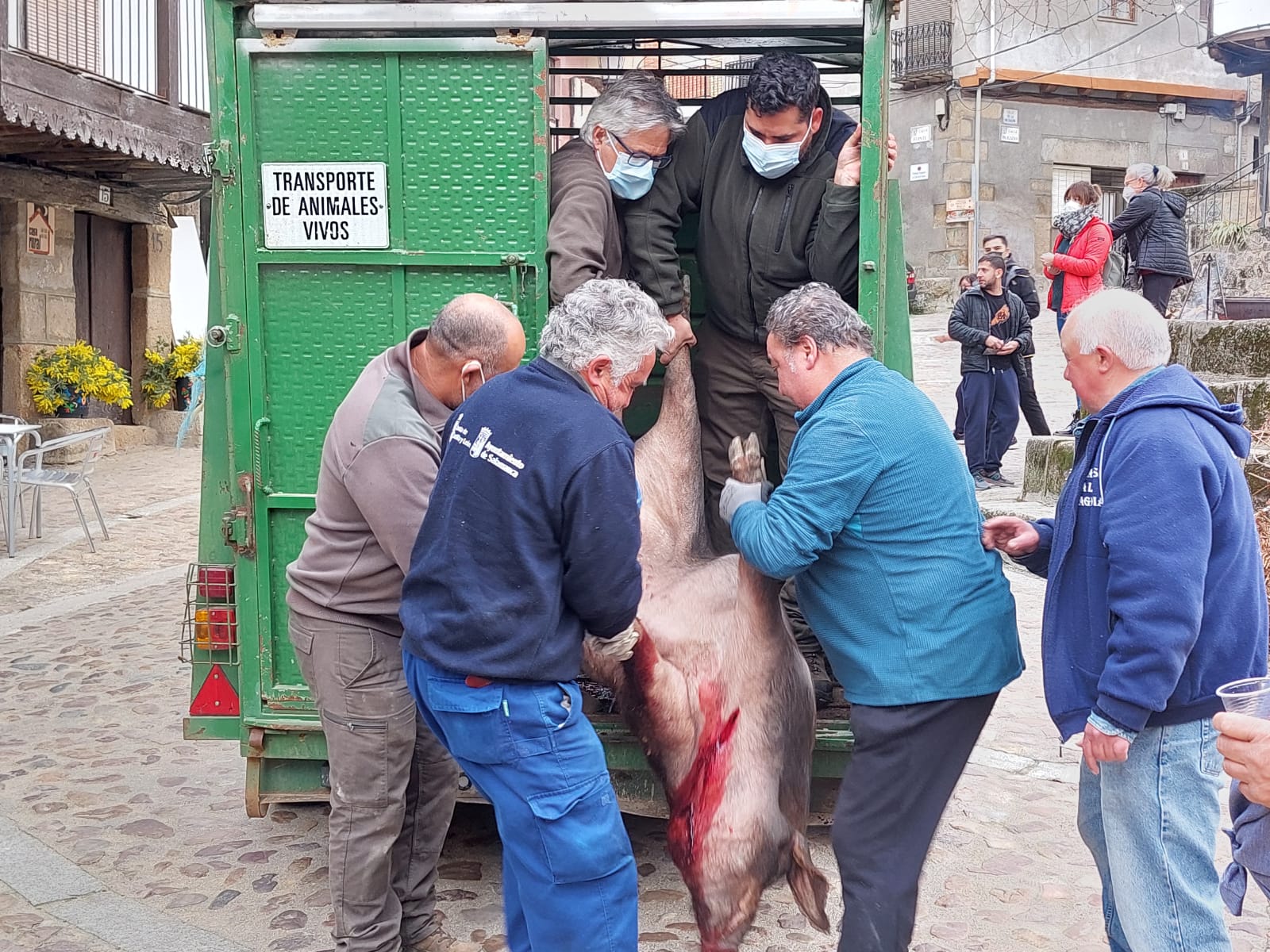 Cepeda recupera la Matanza con gran afluencia de público