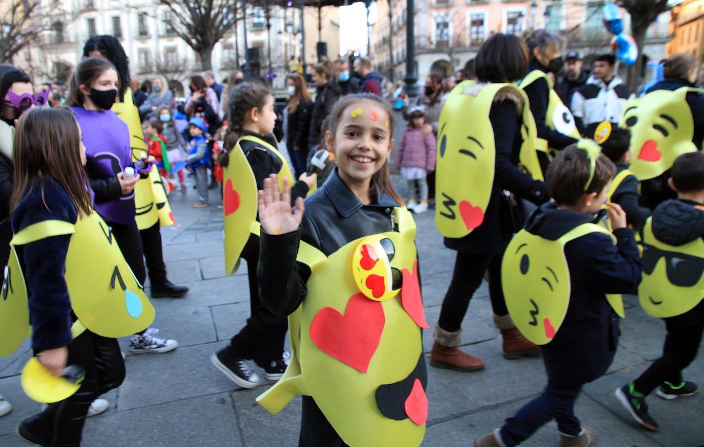 Participantes en el desfile infantil del carnaval de Segovia.