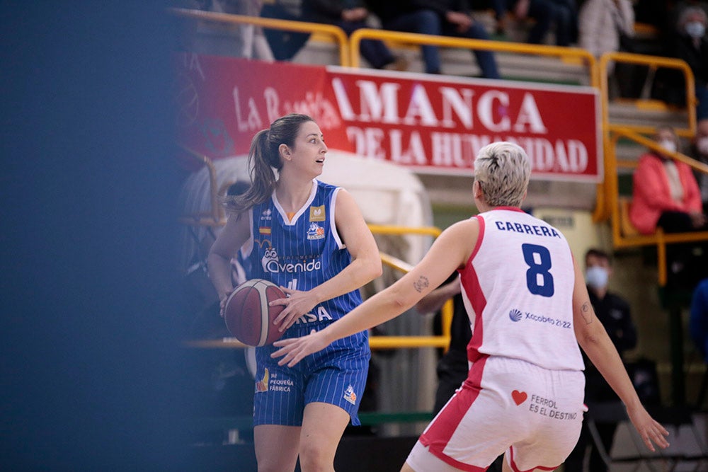 El CB Avenida se hace más líder ante el colista Ferrol (85-51)