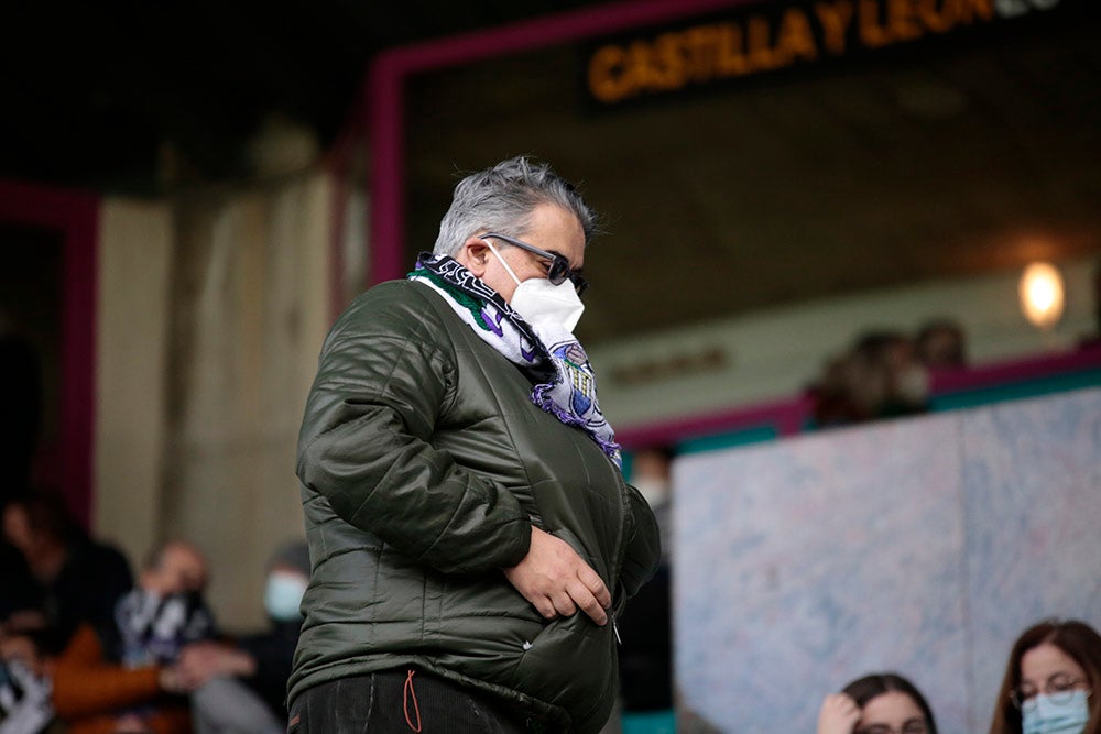 El presidente Manuel Lovato centra todas las miradas en un estadio Helmántico con nuevos aires tras el cambio en el banquillo 