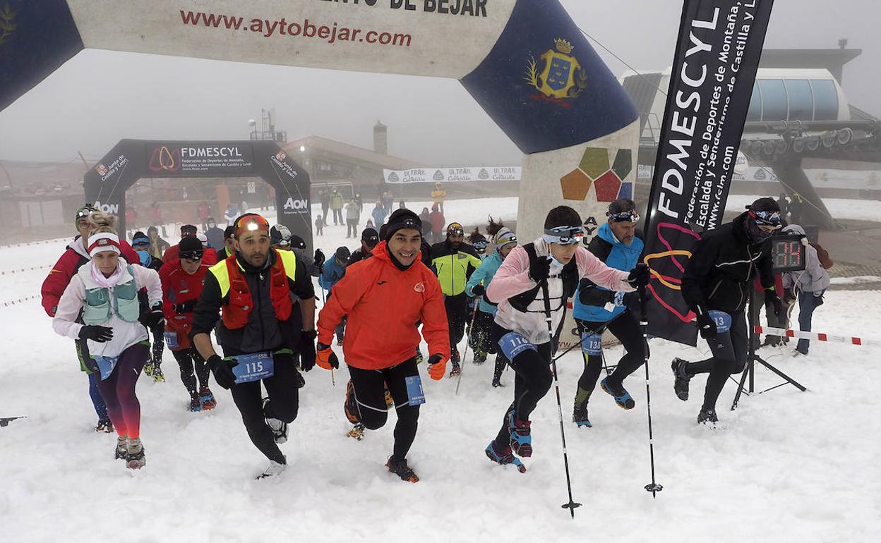 El Snowcross La Covatilla corona a Ángel Matesanz y Luz de Alba García como campeones de snowrunning de Castilla y León