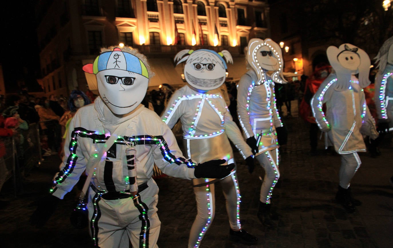 Desfile de este martes por el centro de Segovia.