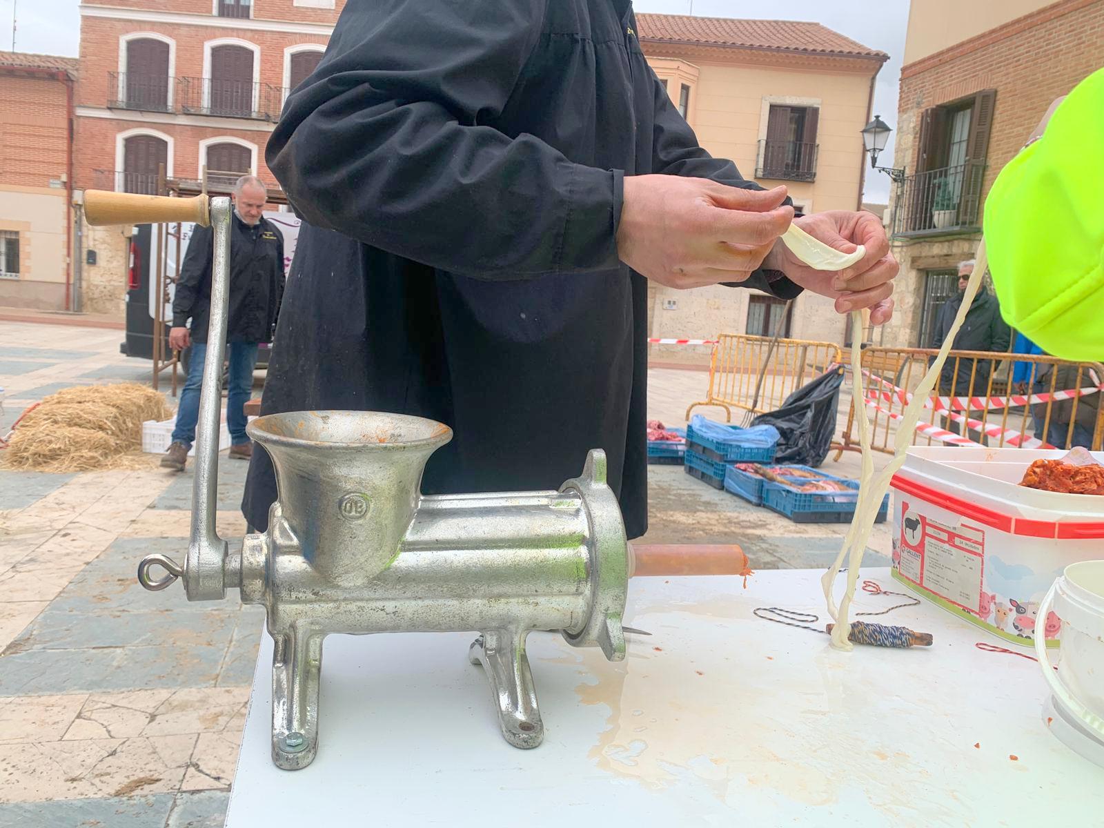 Magaz de Pisuerga revive la matanza tradicional